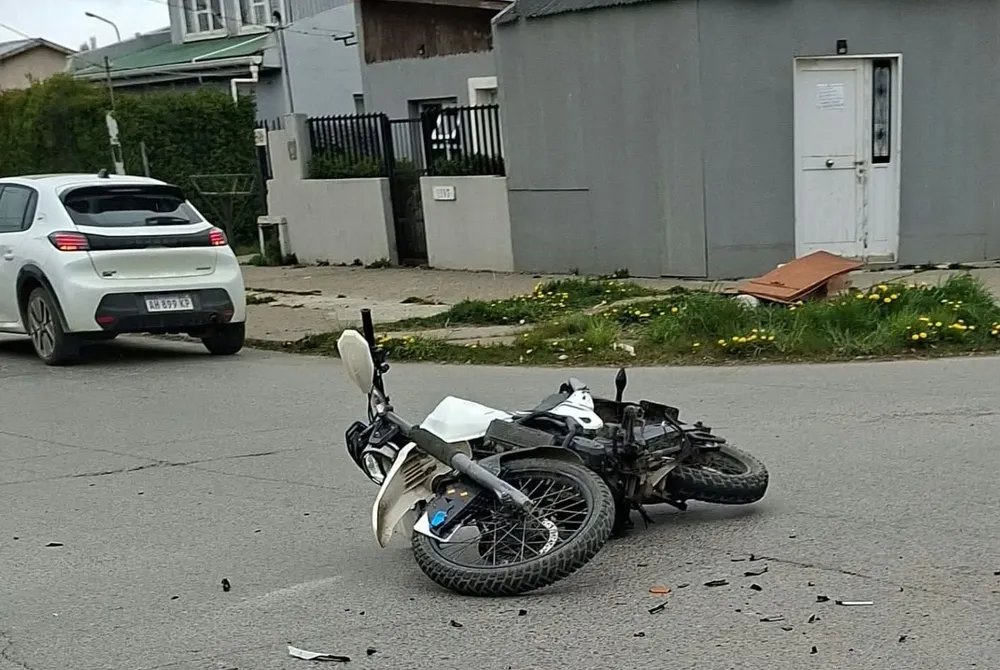 Choque Moto Peugeot