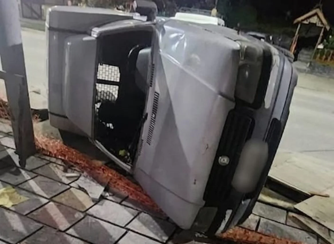 Vuelco sin ocupantes USHU