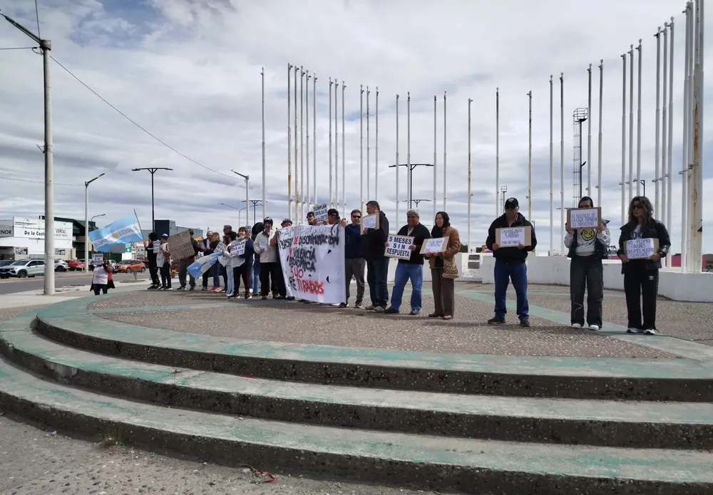 Familiares policías retirados