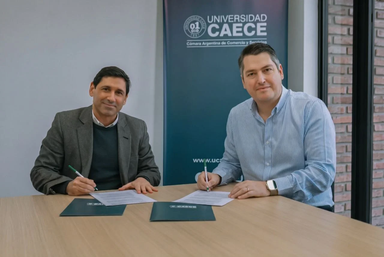 Martín Perez- Universidad de CAESE