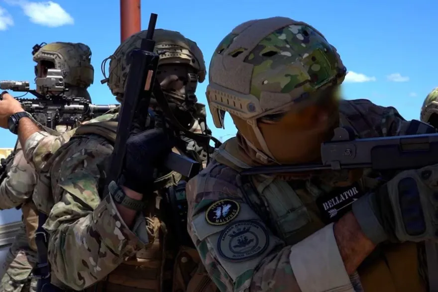 Ejercicios Militares