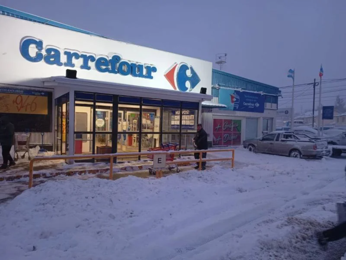 Carrefour Ushuaia