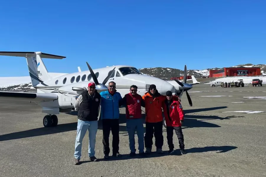 Vuelo Base Petrel- Antártida